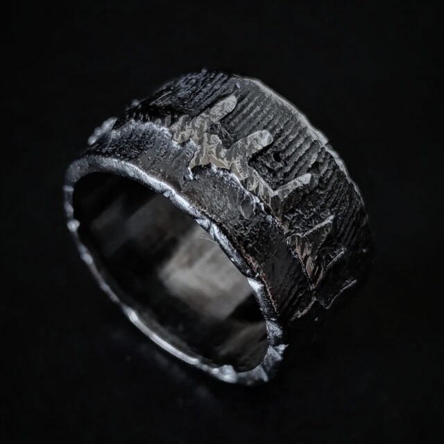 Anillo Fala